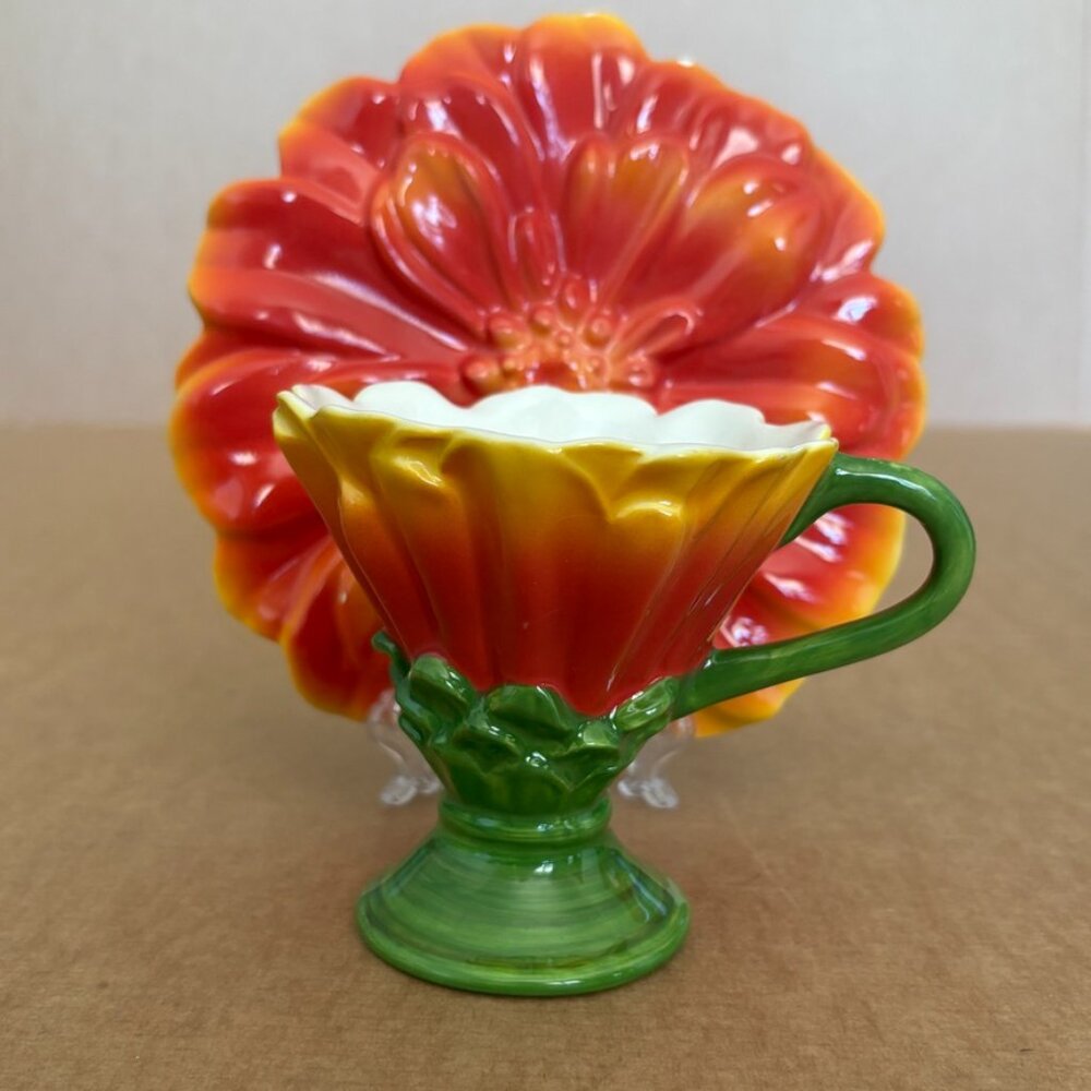 Flower Shaped Teacup & Saucer Red Orange Floral Ceramic - Picture 2 of 11